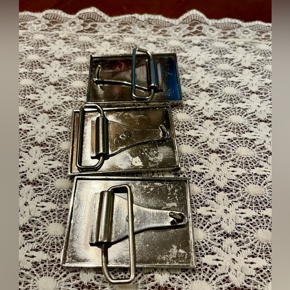 Vintage Ladies Belt Buckles - Picture 2 of 7